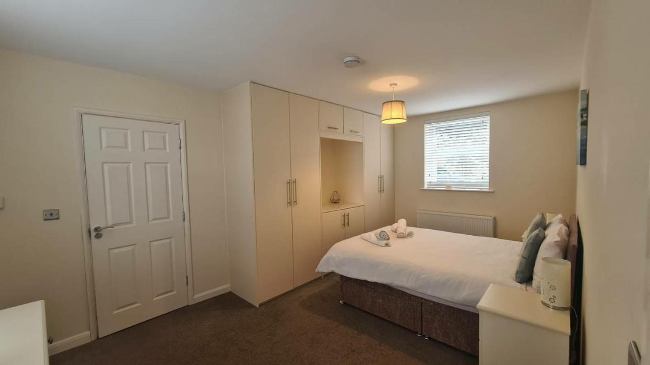 Barroon Castle Apartments, Near Airport, Free Parking, By Derbnb キャッスル・ドニントン エクステリア 写真
