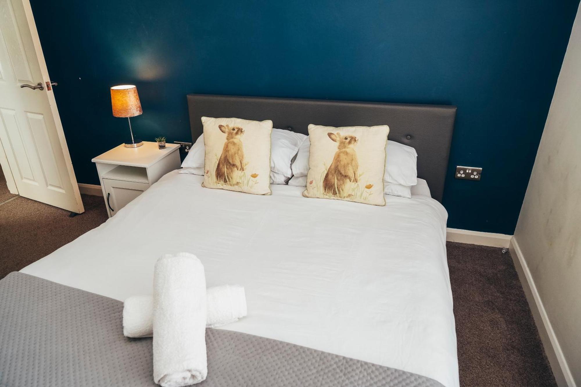 Barroon Castle Apartments, Near Airport, Free Parking, By Derbnb キャッスル・ドニントン エクステリア 写真