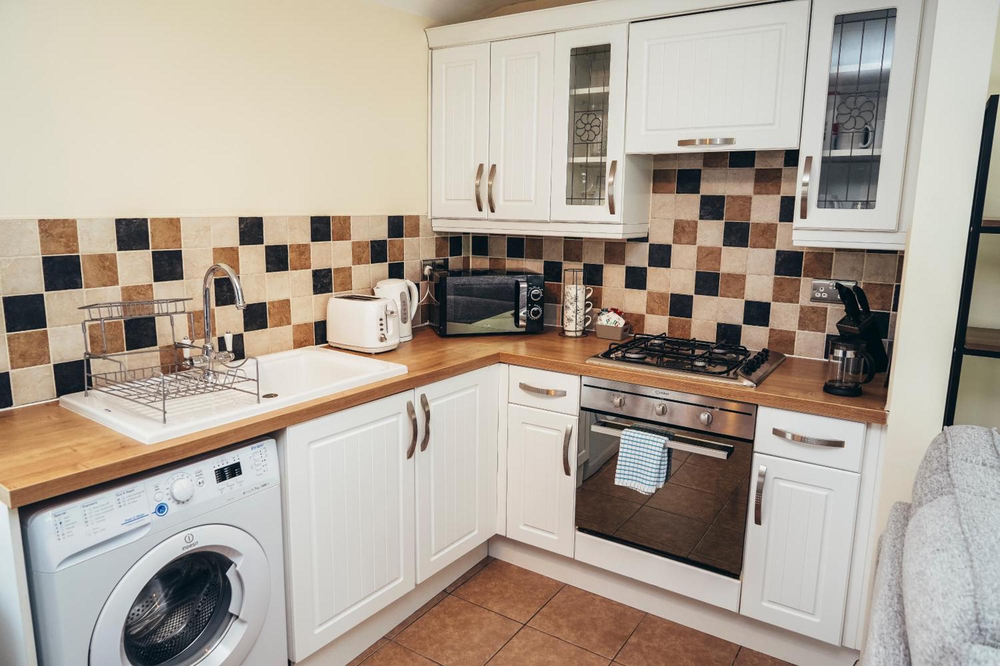 Barroon Castle Apartments, Near Airport, Free Parking, By Derbnb キャッスル・ドニントン エクステリア 写真