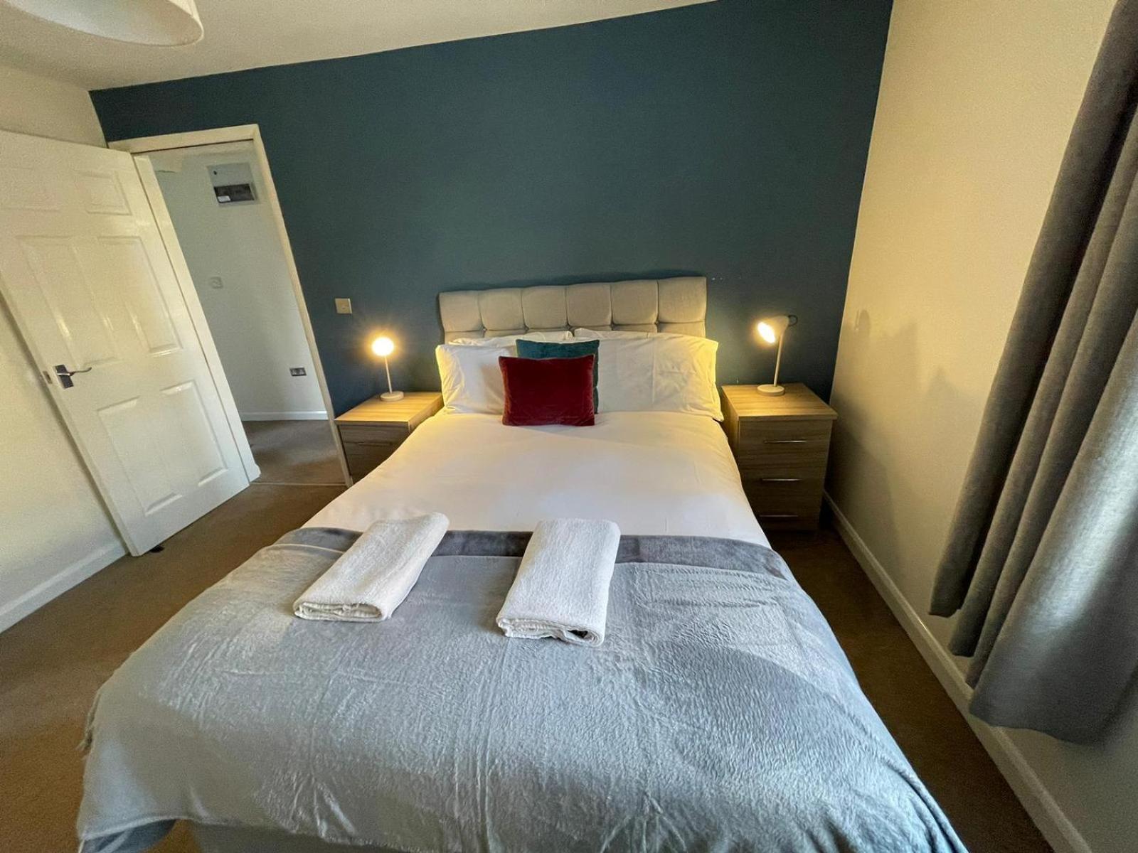 Barroon Castle Apartments, Near Airport, Free Parking, By Derbnb キャッスル・ドニントン エクステリア 写真