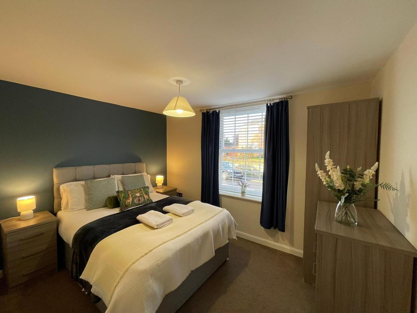 Barroon Castle Apartments, Near Airport, Free Parking, By Derbnb キャッスル・ドニントン エクステリア 写真