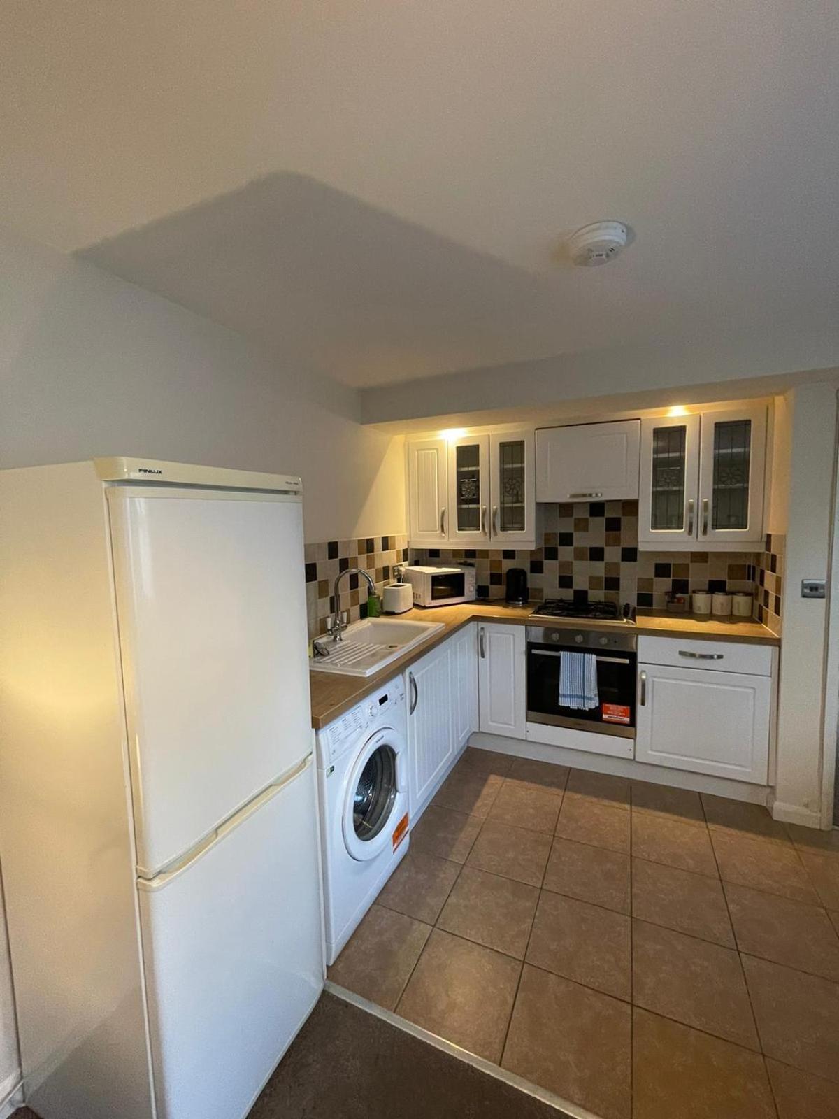 Barroon Castle Apartments, Near Airport, Free Parking, By Derbnb キャッスル・ドニントン エクステリア 写真