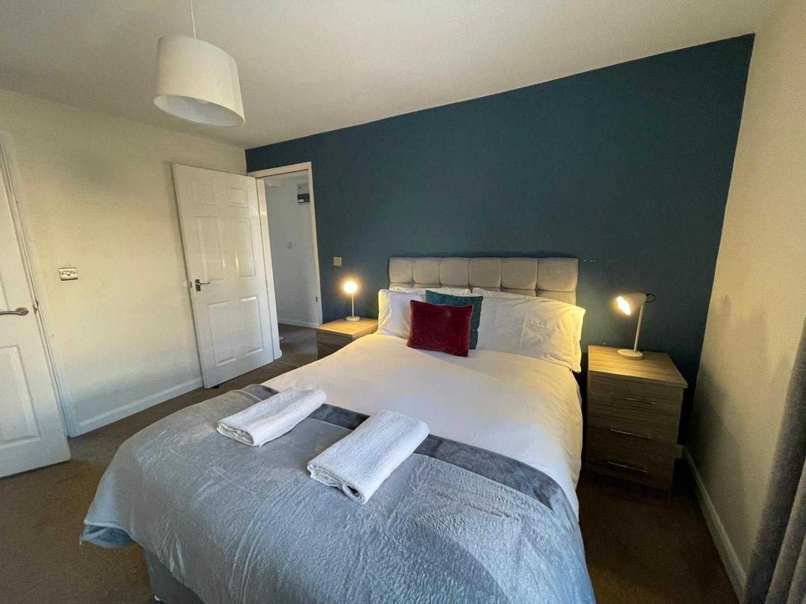 Barroon Castle Apartments, Near Airport, Free Parking, By Derbnb キャッスル・ドニントン エクステリア 写真
