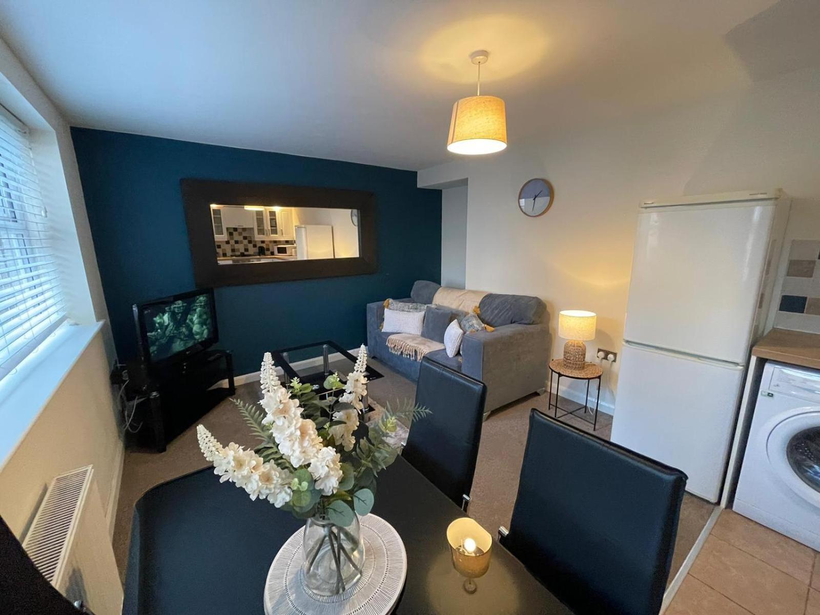 Barroon Castle Apartments, Near Airport, Free Parking, By Derbnb キャッスル・ドニントン エクステリア 写真